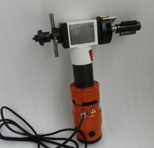 TPK系列內(nèi)漲式電動坡口機(jī)