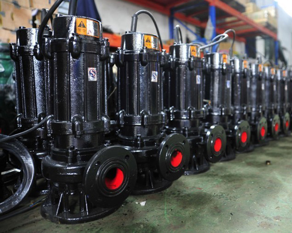 WQ型無堵塞潛水排污泵