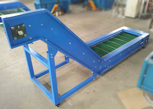 DJ型大傾角皮帶輸送機