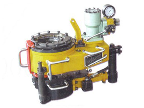 內爬坡式修井動力鉗