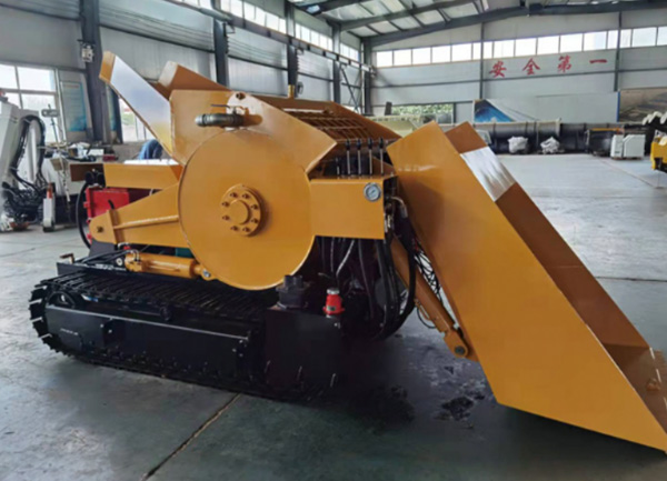 礦用鋪路攪拌機