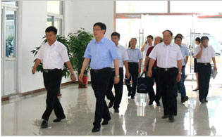 濟寧副市長、高新區黨工委書記白山調研中煤工礦集團電子商務發展