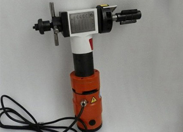 TPK系列內(nèi)漲式電動坡口機