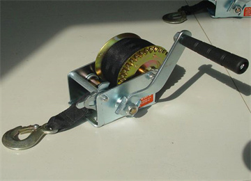 手動(dòng)卷?yè)P(yáng)機(jī)