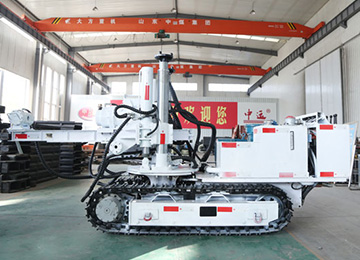 ZDY15000LD型履帶式全液壓坑道鉆機(jī)