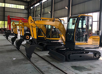 40型履帶式挖掘機