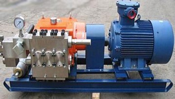 BPW250/6.3礦用噴霧泵站