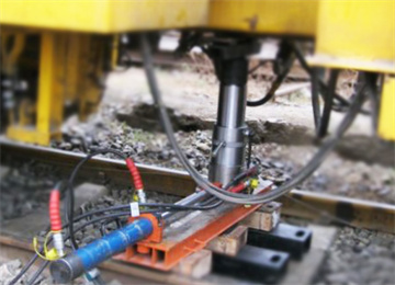 L-50型液壓復(fù)軌器