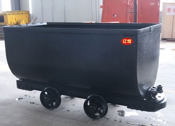 MGC1.1-6固定車箱式礦車