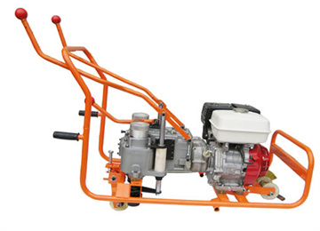 內(nèi)燃機動螺栓扳手