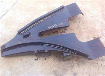 QFG-I型礦車復(fù)軌器