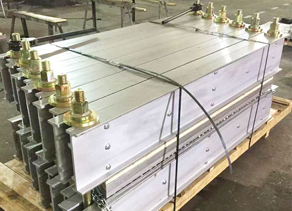 硫化機發(fā)熱板