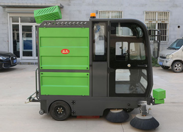 霧炮多功能道路環衛掃路車