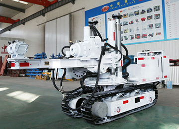 履帶式坑道鉆機(jī)