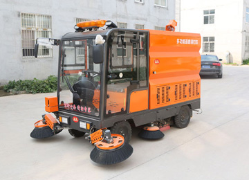 多功能道路清掃車