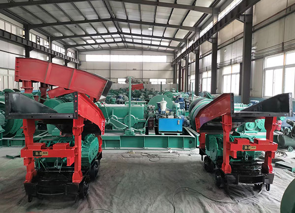 P150B耙斗裝巖機