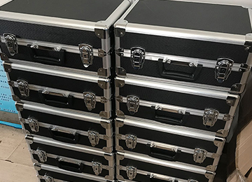 便攜式氧氣自動(dòng)復(fù)蘇機(jī)