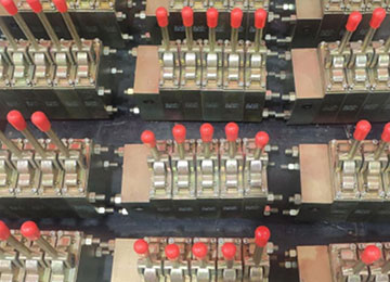 FHS400/31.5型換向閥