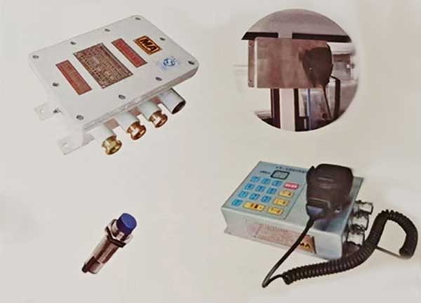 礦用車載廣播對(duì)講裝置