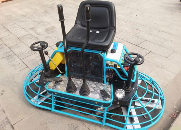 座駕式抹光機