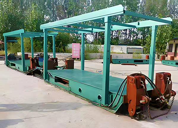 自移式設備列車組