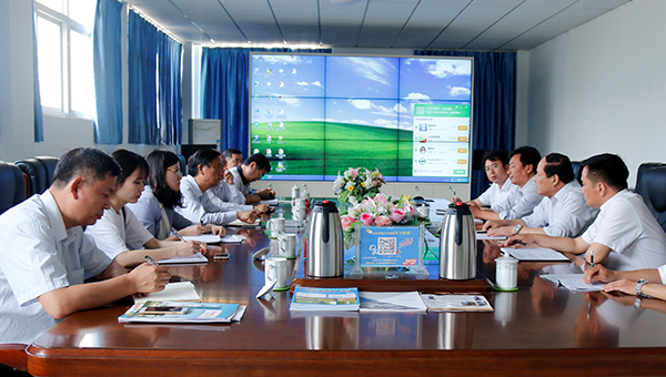 熱烈歡迎高新區領導一行蒞臨中煤集團考察調研