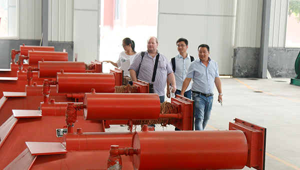 熱烈歡迎芬蘭客商蒞臨中煤集團考察采購設備