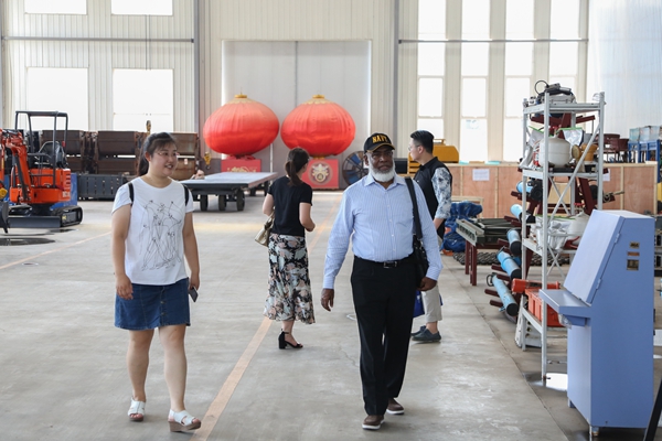 熱烈歡迎孟加拉國客商蒞臨中煤集團考察采購