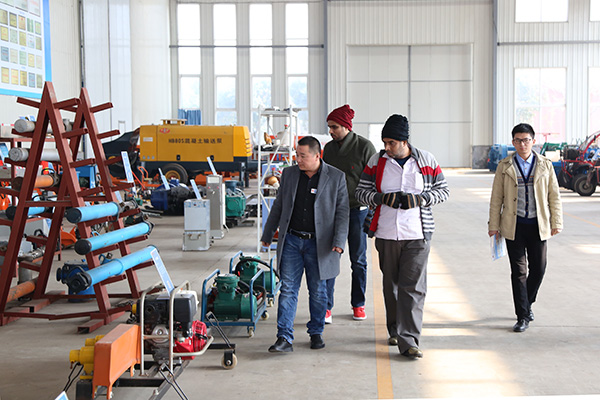 熱烈歡迎印度客商蒞臨中煤集團(tuán)考察采購設(shè)備